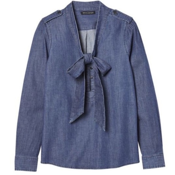 Banana Republic Tops - Banana Republic premium denim petite xxs bow shirt